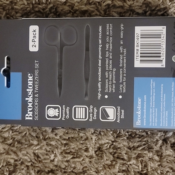 Brookstone Scissors & Tweezers Set - Picture 3 of 4